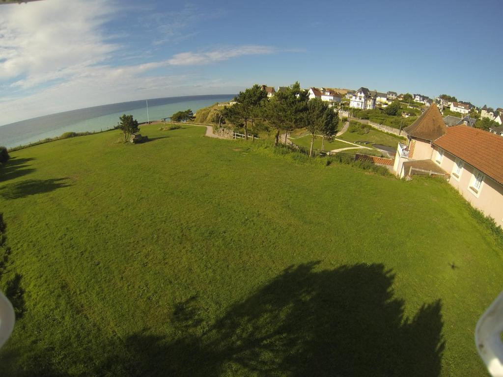 Hotel Royal Albion Mesnil-Val-Plage Exterior foto